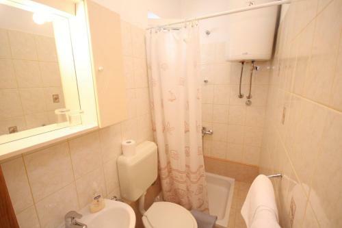 Hostal Apartments & Rooms Nikola1 - Parking