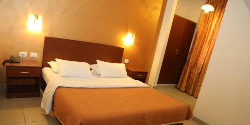 Rumman Hotel