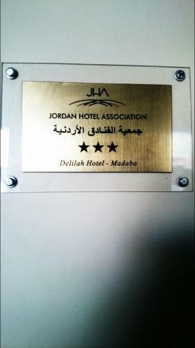 Delilah Hotel