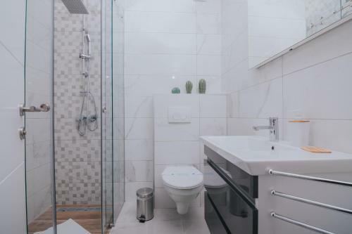 Apartments Pool Villa Aldura