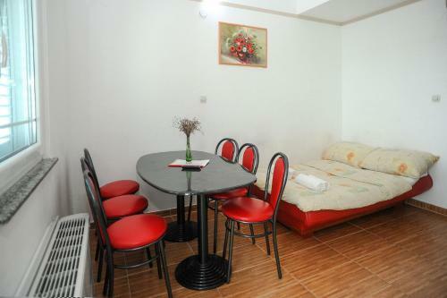 Apartments Brano - With Pool