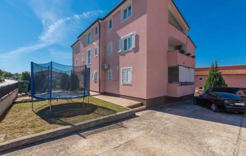 Apartment Leon With Balcony