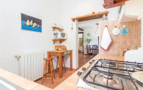 Two-bedroom Holiday Home In Novigrad