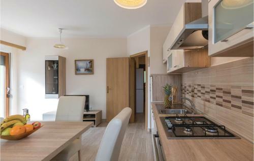 Two-bedroom Apartment In Novigrad