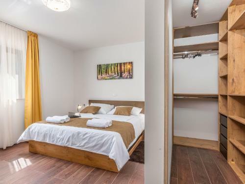 Holiday Home Villa Sa-ra