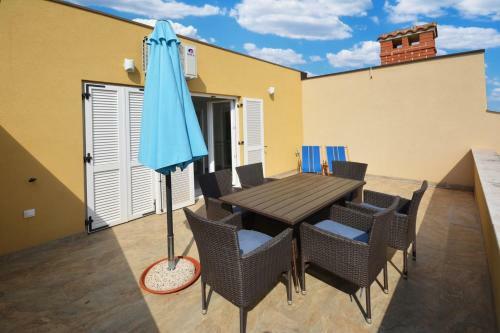 Hostal Apartments Smilys