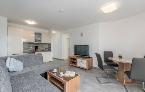 Hostal Apartments Smilys