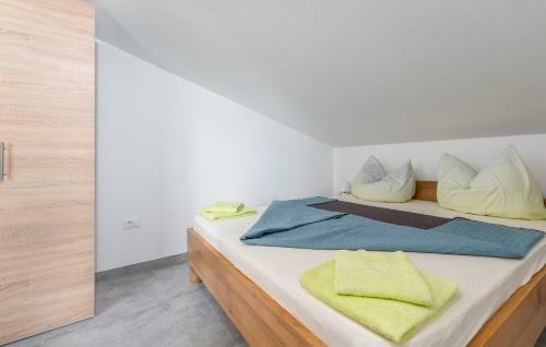 Hostal Apartments Smilys