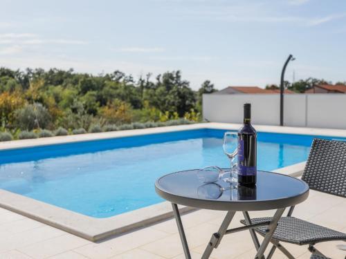 Holiday Home Villa Tonka