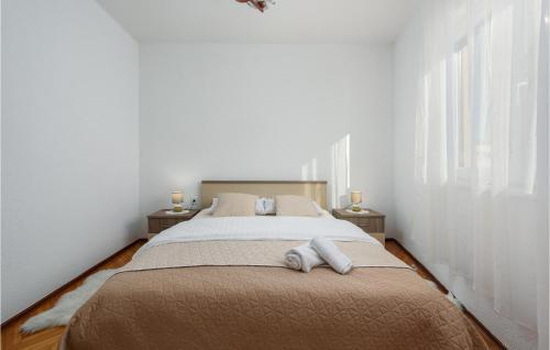 Nice Apartment In Novigrad With 3 Bedrooms