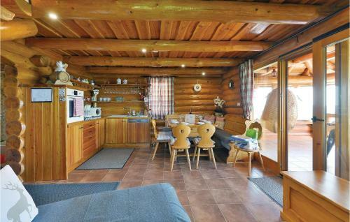 Three-bedroom Holiday Home In Novi Marof