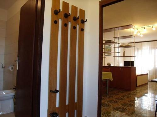 Studio Apartment In Novigrad With Balcony, Air Conditioning, Wifi (4926-2)