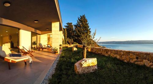 House Villa "the View"