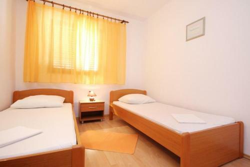 Apartments Tonka - 150m From Sea