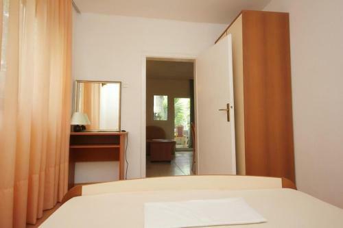 Apartments Tonka - 150m From Sea