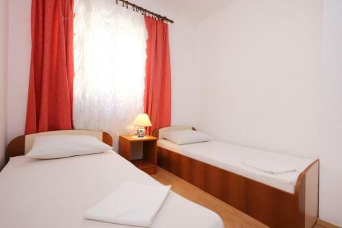 Apartments Tonka - 150m From Sea