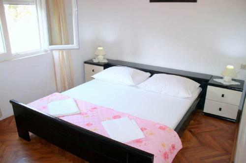 Apartments Stjepan - 10m From Beach