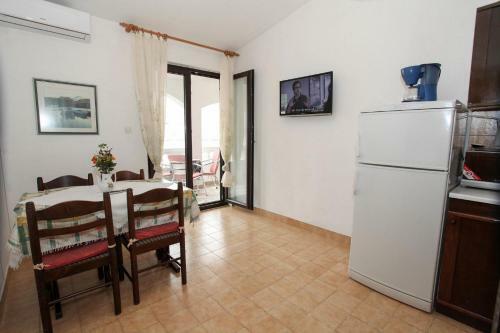 Apartments Marko - 70m From Sea