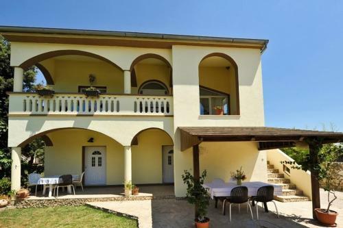 Apartment In Pako?tane With Terrace, Wifi (4899-5)