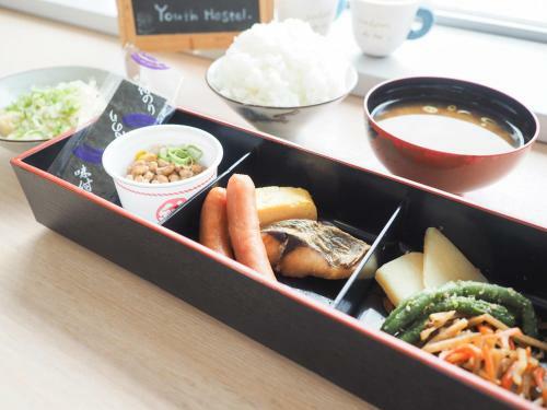 Shin-osaka Youth Hostel