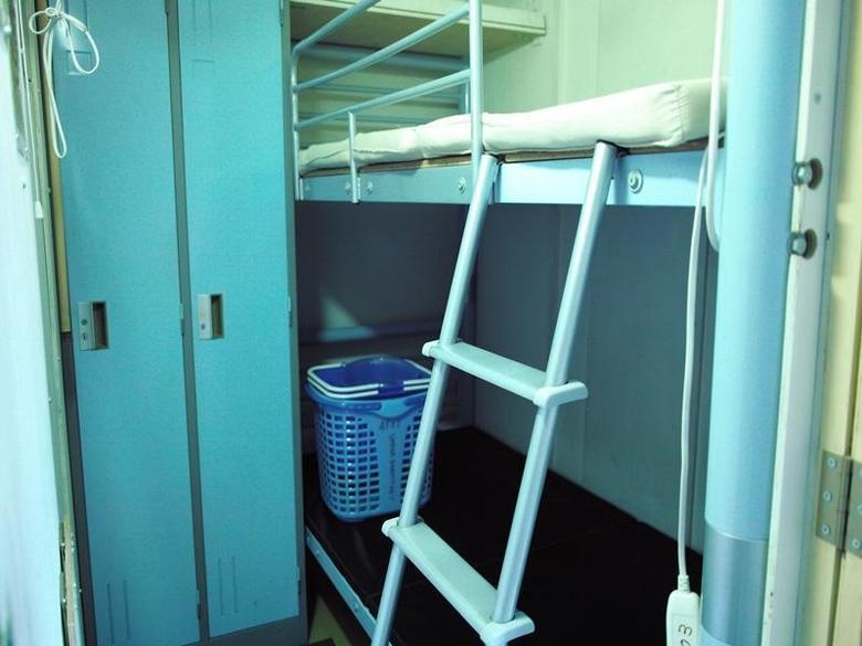 Albergue Umeda Dormitory