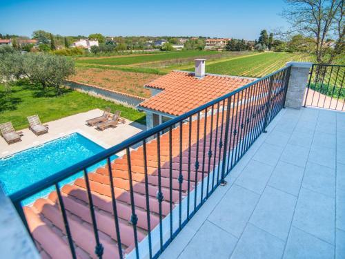 Minimalistically Decorated Villa Pomer With Private Pool And Fenced Yard