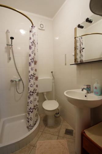Apartamento Holiday Home 193436