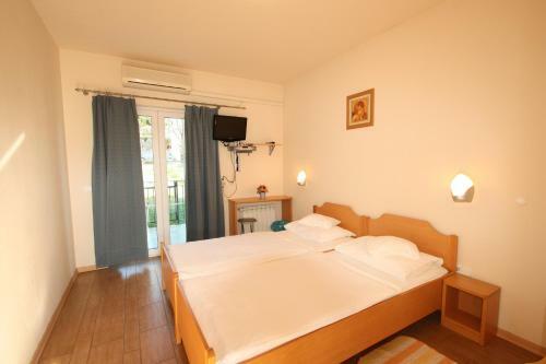 Hostal Cozy Room In Porec City Entrance