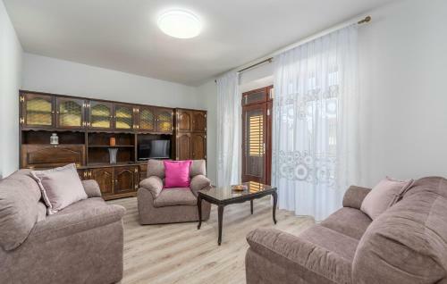 Apartment Lazzarich With Terrace