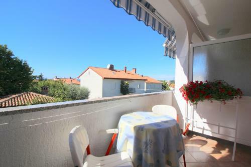 Apartment Leticija Near City Center