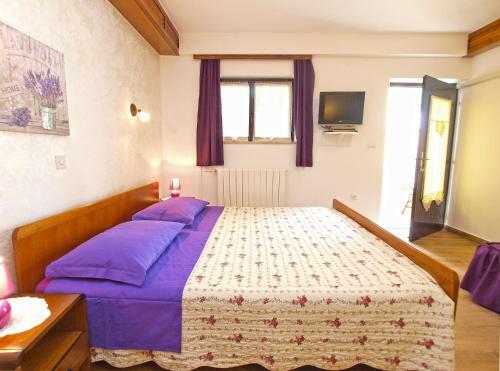 Apartments Veli Maj 1097
