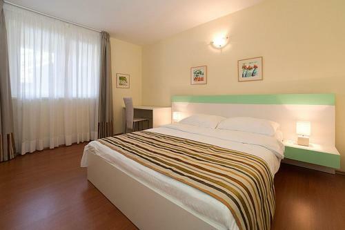 Apartments Veli Maj 1446