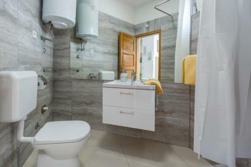 Chic Apartments In Pore? Old Town