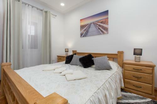 Chic Apartments In Pore? Old Town