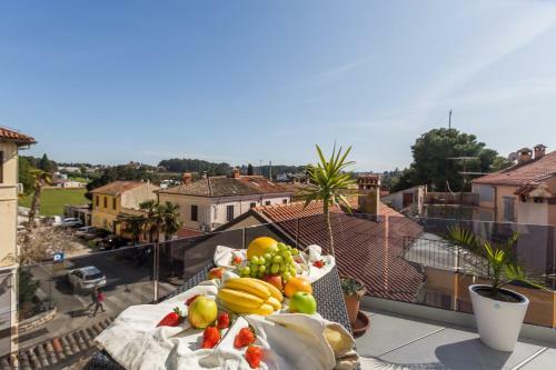 Chic Apartments In Pore? Old Town