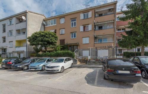 Apartment Ana Brulo Near The Beach