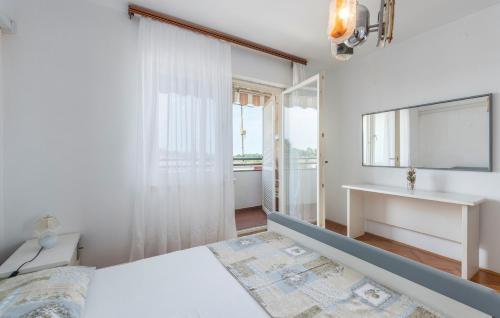 Apartment Ana Brulo Near The Beach