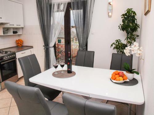 Apartment Vrilo - 20m From Beach