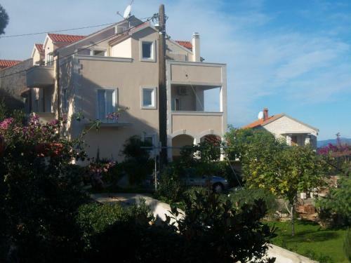 Apartments Annie-sea View