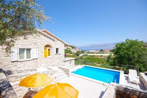 Holiday Home Tonko - Open Pool