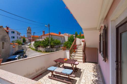 Apartments Bozidar 2035