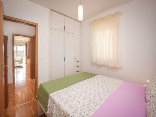 Apartment Green-close To The Sea