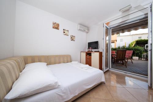 Apartamento Vila Promajna 3