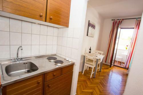 Apartments Zoran