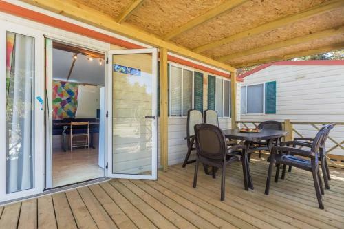 Camping Adria Mobile Homes In Brioni Sunny Camping