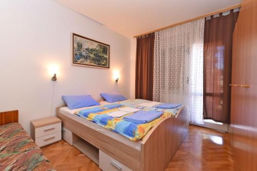 Apartments Josip 74