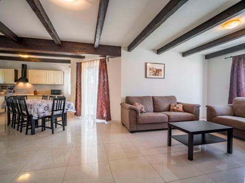 Holiday Home Dorijano