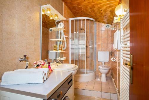 Hostal App-rooms Gracia - With Great View