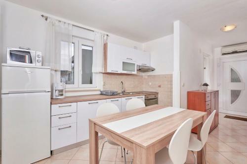 Apartamento House Helena 1968