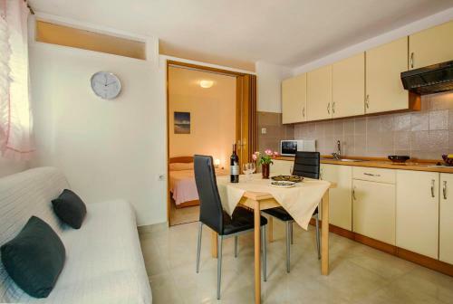 Apartments Lina 2023